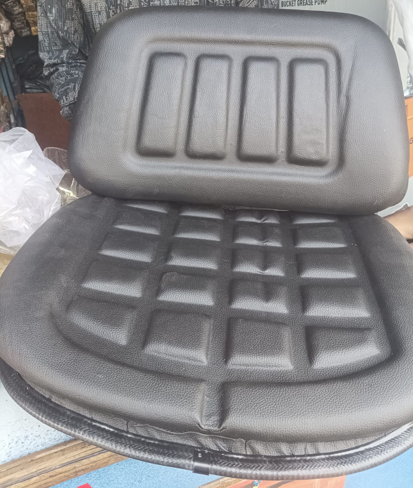 SEAT COMPLETE SET